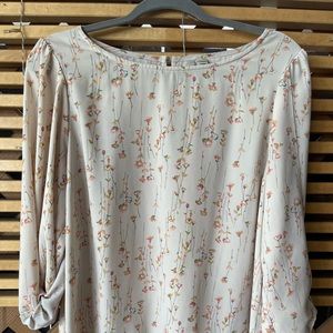 Lauren Conrad 3/4 Floral Sleeve Blouse